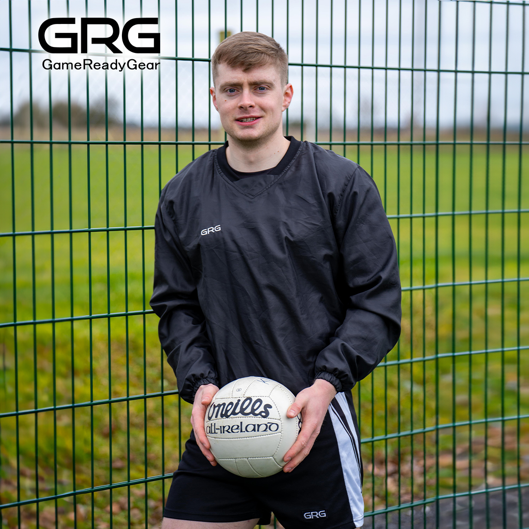 GrgSportswear's tweet image. Stay ahead of the elements with our GRG Wind Cheaters! Stylish, windproof, and built for training. Don't let the weather slow you down. Embrace the elements in comfort and style. @kubacallaghan

#GRG #WindCheaters #WinterReady