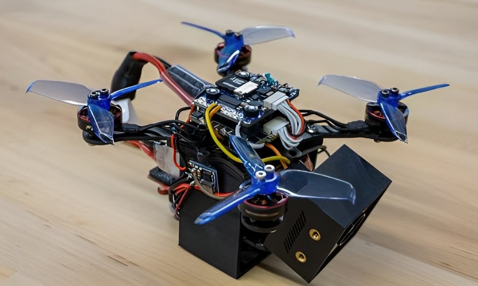 Robotics engineers work to 'bee' part of the climate change solution. 

<a href="/UofMaryland/">Univ. of Maryland</a> alum and Worcester Polytechnic Institute faculty member <a href="/nitinjsanket/">Nitin Sanket</a> is creating a tiny drone that could help pollinate plants.

Read more:
go.umd.edu/RoboBee
