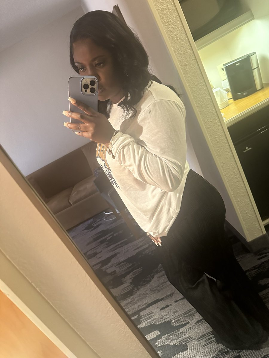 AwkwardJay26's tweet image. 😍😍😍😍