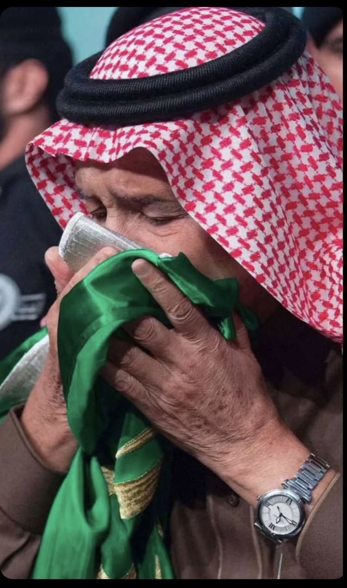 والله ما مثلك ب هالدنيا بلد 💚🇸🇦💚وطني الحبيب وهل أحب سواه🇸🇦🇸🇦
#المملكة_العربية__السعودية هي الدوله الوحيدة الي قامت بأكبر حملة تبرعات للشعب الفلسطيني