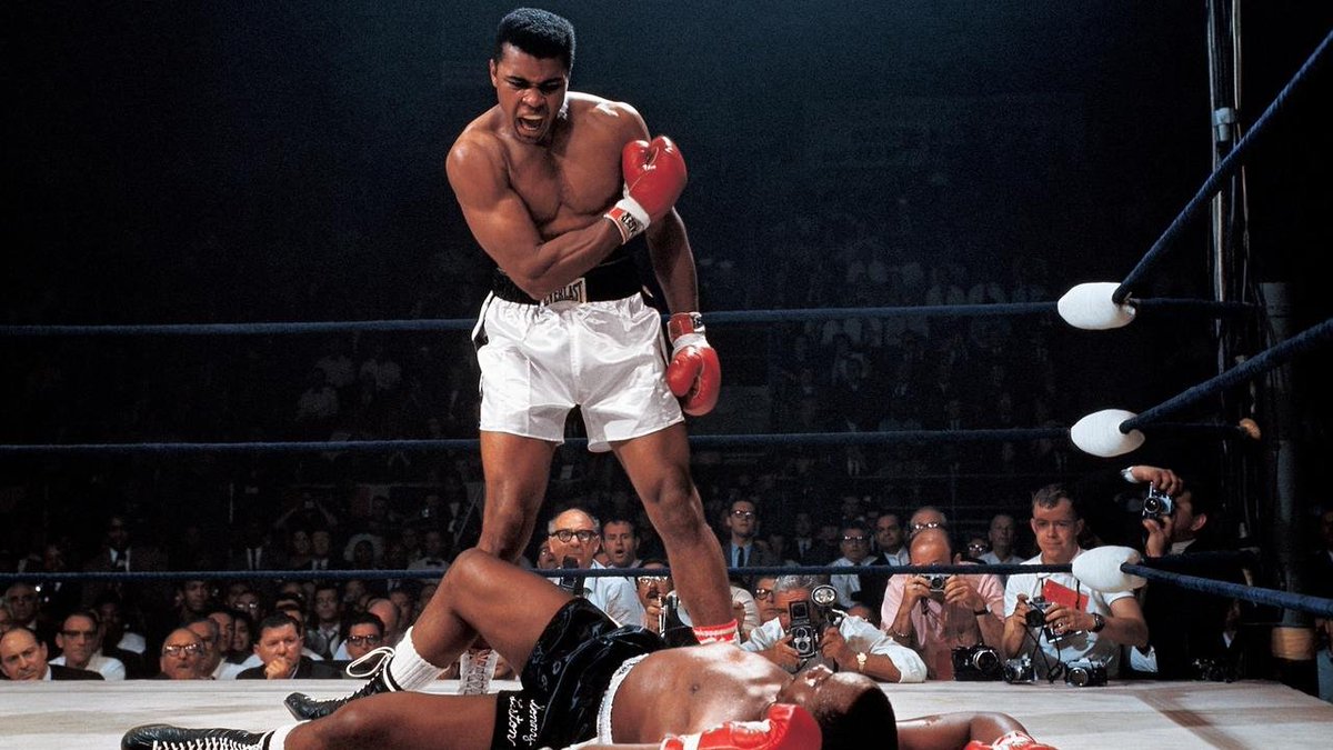 JCJ1000's tweet image. The moment he became the greatest...  When Cassius Clay took down Sonny Liston...