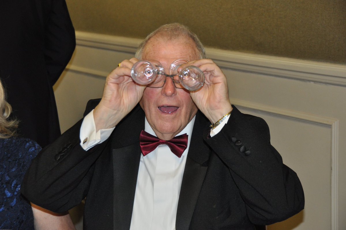 MarkMasonsHall's tweet photo. The 2023 Surrey Mark Cha Di Da was held at the Reigate Manor Hotel on Saturday, 28 October. 🤩

There were over 140 guests consisting of Surrey Mark Masons, their friends, and families. 🌟

The Grand Charity Raffle raised the magnificent sum of £2,000 towards worthy causes. 🙏🏻 https://t.co/3v1Pjhso7Y