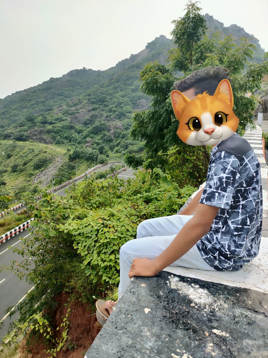 dev__132's tweet image. Inter 1st year nundi photo lu digatam manesam ga...ide undi ika