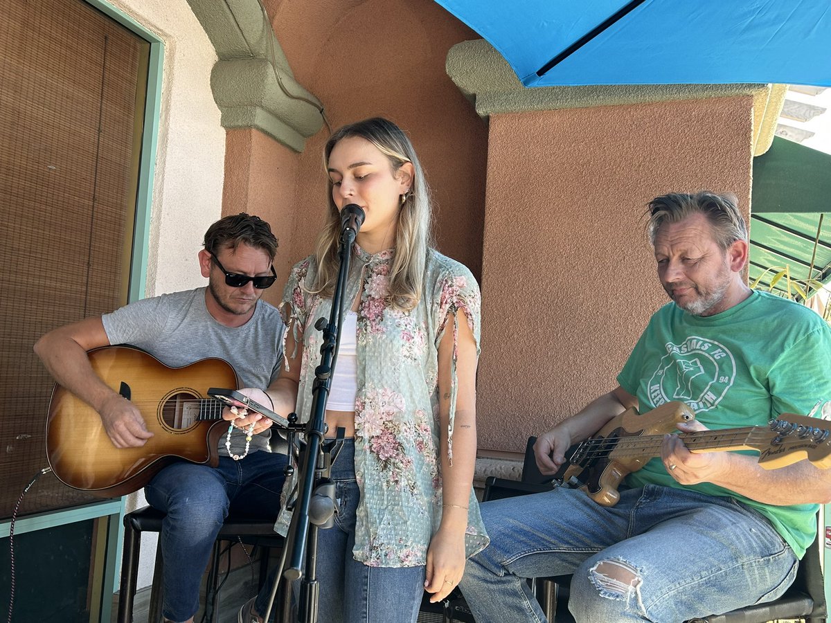 Andy G /// tweet media