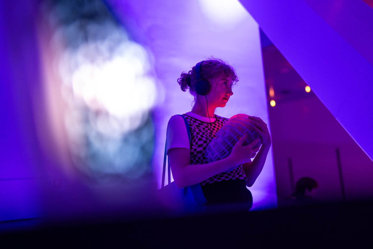 Intimate Implant is making waves in the world of #technology and human connection. They've recently participated in two remarkable events!🙌💚

In September, Manon van Daal, @bertrandburgers, and Anne-Floor de Kanter were part of the <a href="/BetweterFest/">Betweter Festival</a>  at <a href="/TiVre_Utrecht/">TivoliVredenburg</a>.

#ArtScience