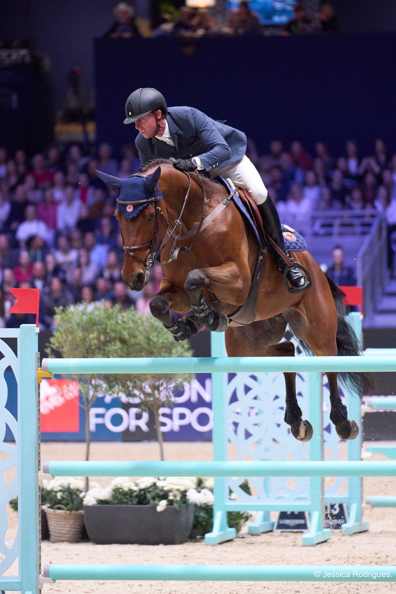 Congratulations to Hermès partner rider Ben Maher for finishing 3rd in the 5* Grand Prix of Lyon with his beautiful mare Dallas Vegas Batilly.
#HermesSellier