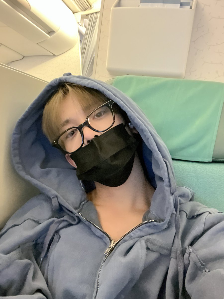 𝙖𝙣𝙖𝙣𝙨𝙞｡ tweet media