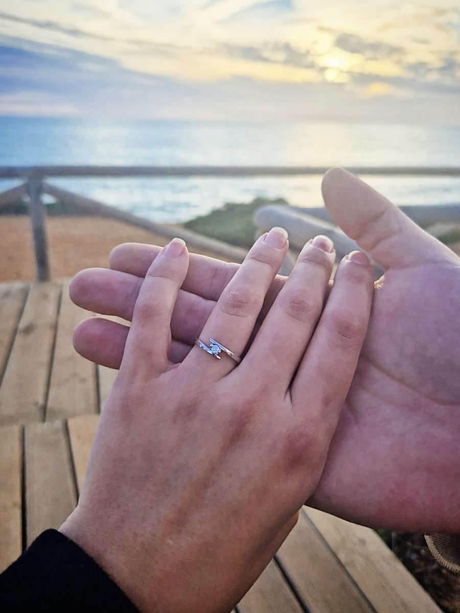 Ángel Quintana tweet media