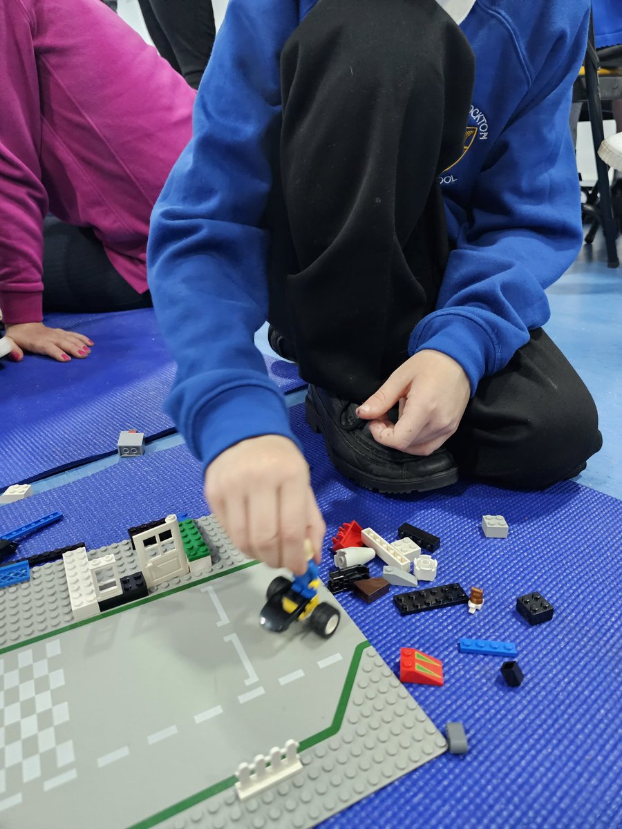 Leland having fun xx <a href="/school_ws/">WIlliamStockton</a> @wfedwelfare <a href="/WSClass4S/">Class 3/4S</a> <a href="/P4LCheshire/">Passion for Learning</a>