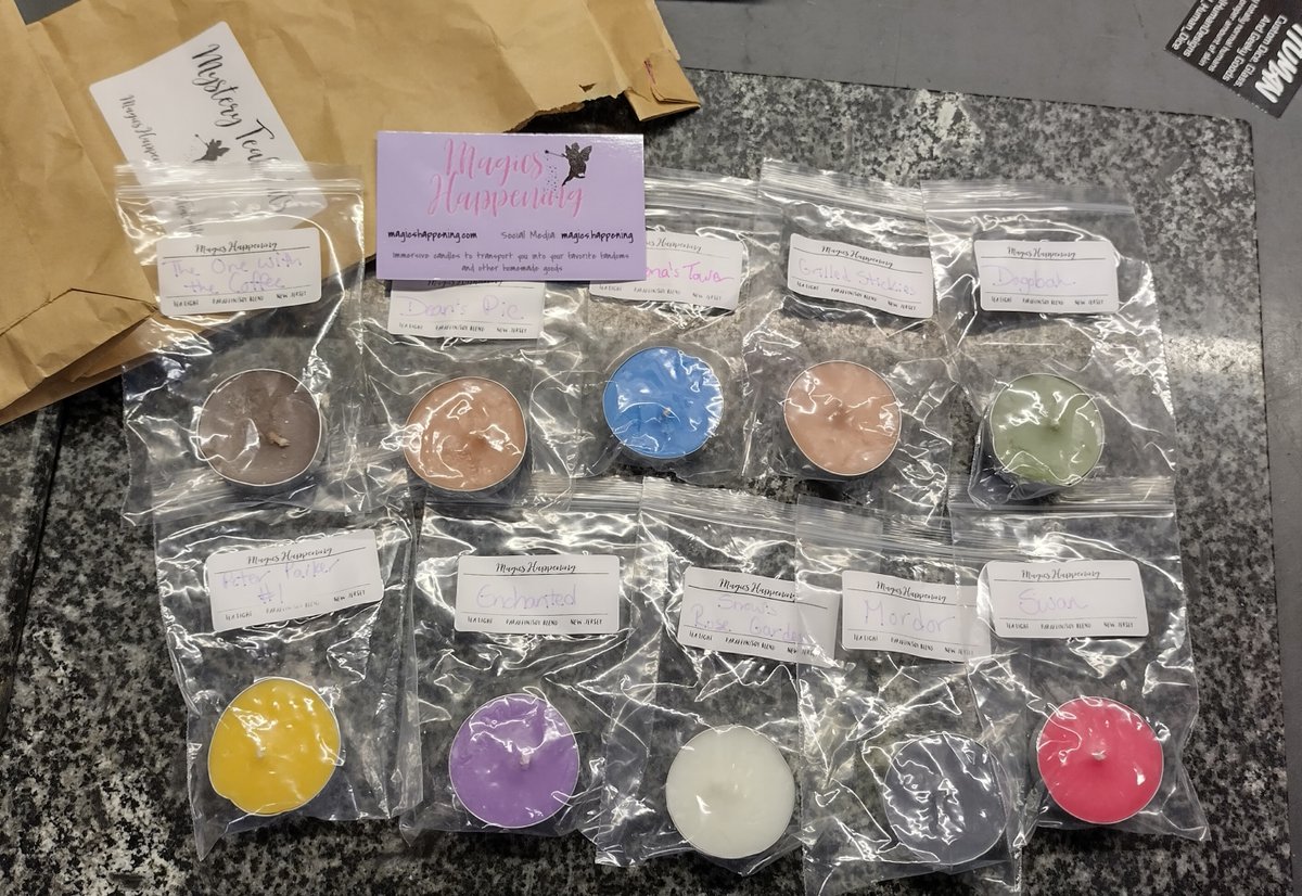 CorneliusPixelC's tweet photo. And lastly, we have these homemade tealights, which were a surprise gift from our incredibly sweet neighbor https://t.co/2wn8NzlSdA! They're candles with scents based on nerdy pop culture stuff.
Thanks to her, all of our stock now smells absolutely wonderful (no joke, I love it). https://t.co/AsbhYoUwid