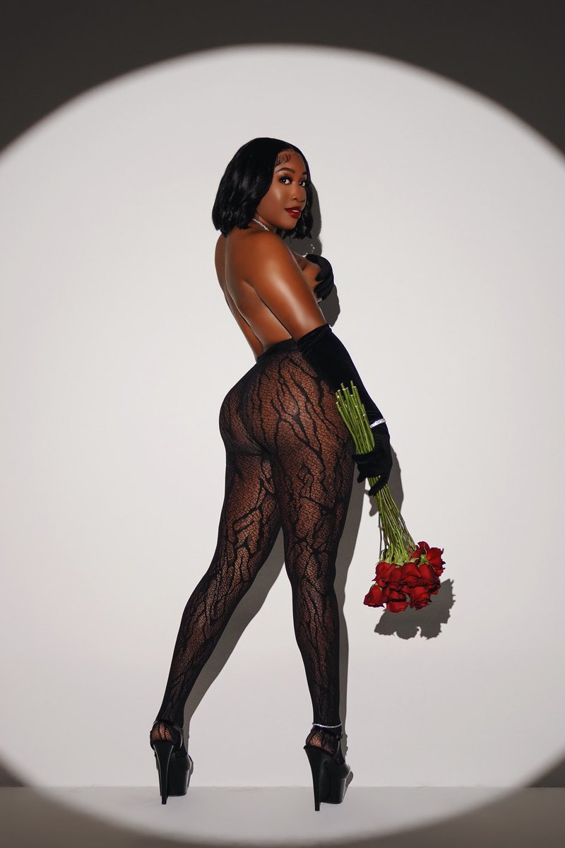 _Ketch_22's tweet image. Main Character✨ 11.O6 🖤#SCORPIOSZN ♏️🎉