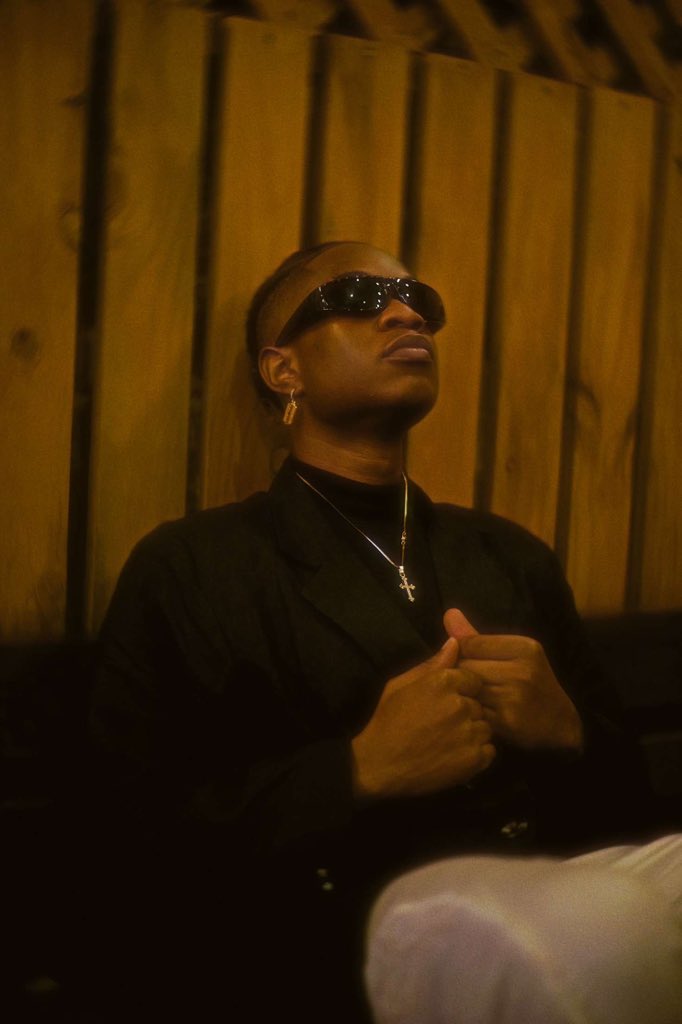 hermansuede's tweet photo. suede pack, tonight at 6:pm wonderful news shall engulf the frequency. praise be 🌋🧡 https://t.co/NhqJe5lNhI