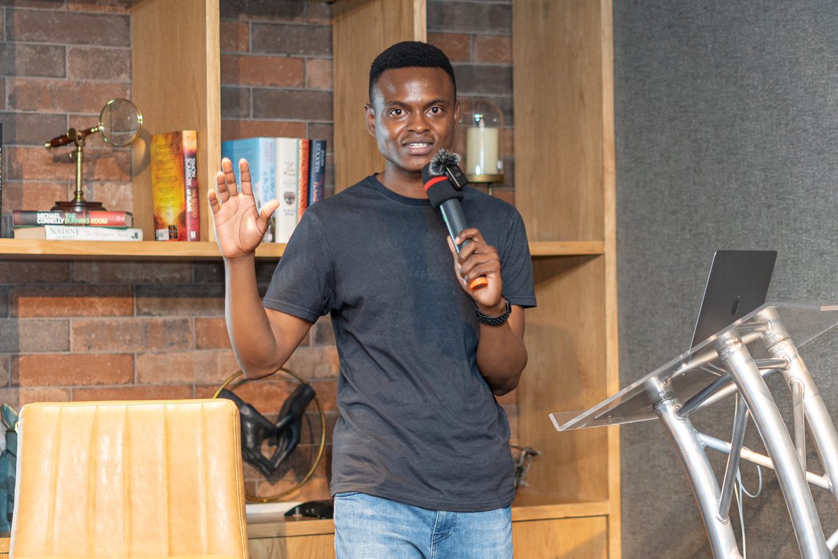 hangapitchfest's tweet photo. 2 weeks ago, we took the Hanga SRH Program outreach event to Nairobi🇰🇪

🙌 A big shoutout to @briterbridges and the organizations @JazaRift, @VillgroAfrica that made this event a success!

🌐 Learn more and apply: https://t.co/cVnmXC9G7e

#HangaSRHprogram #SRH #Startups https://t.co/5AI16jJpmx