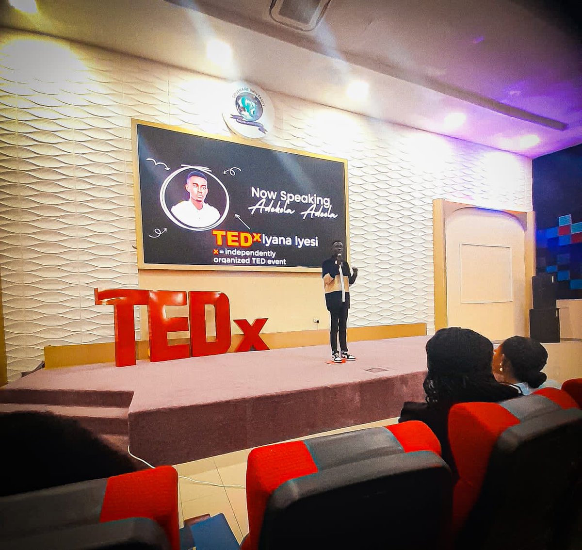 deola_blaze's tweet photo. Two weekends ago, I was honored to deliver my first TED talk at TEDxIyanaIyesi.
I spoke on the topic 'MAYBE WE WEREN'T DESIGNED TO BE JUST ONE THING'.
Truthfully, many of us identify with many things - we are a bundle of things, passions, potentials, and dreams... https://t.co/O67rbyHdDL