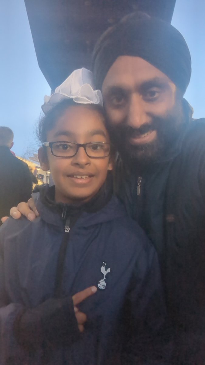 steve_singh420's tweet photo. Up the @SpursOfficial #coys #Spurs #thfc let's go!!! 💙🤍💙🤍 Off to the lane!! https://t.co/A7b1jAbyGp