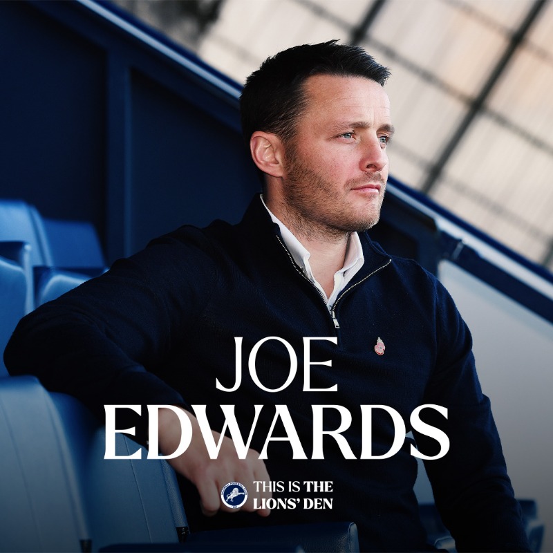 MillwallFC's tweet photo. 👔 Introducing #Millwall’s new Head Coach.