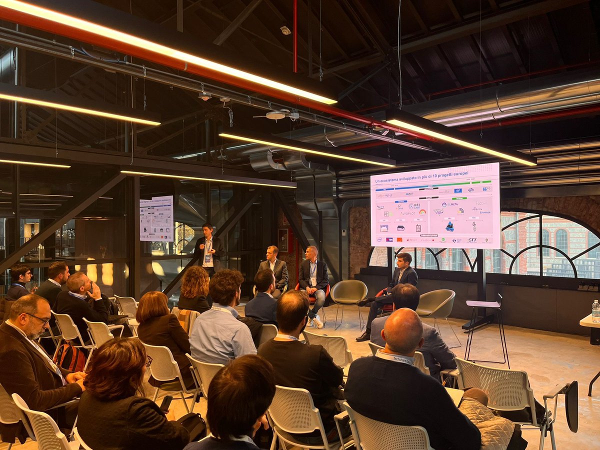 piemonteinnova's tweet image. 📢 Live dalle @OgrTorino per l’evento #TechShareDay di #CTENext e @PoliTOnews che ha come obiettivo mettere in connessione le idee e i progetti con imprese e stakeholder del territorio 🚀

@donatellamosso modera l’evento che ci concluderà con i B2B fra i 9 progetti presentati.