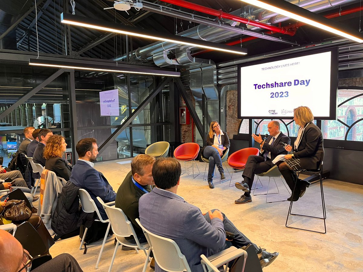 piemonteinnova's tweet image. 📢 Live dalle @OgrTorino per l’evento #TechShareDay di #CTENext e @PoliTOnews che ha come obiettivo mettere in connessione le idee e i progetti con imprese e stakeholder del territorio 🚀

@donatellamosso modera l’evento che ci concluderà con i B2B fra i 9 progetti presentati.