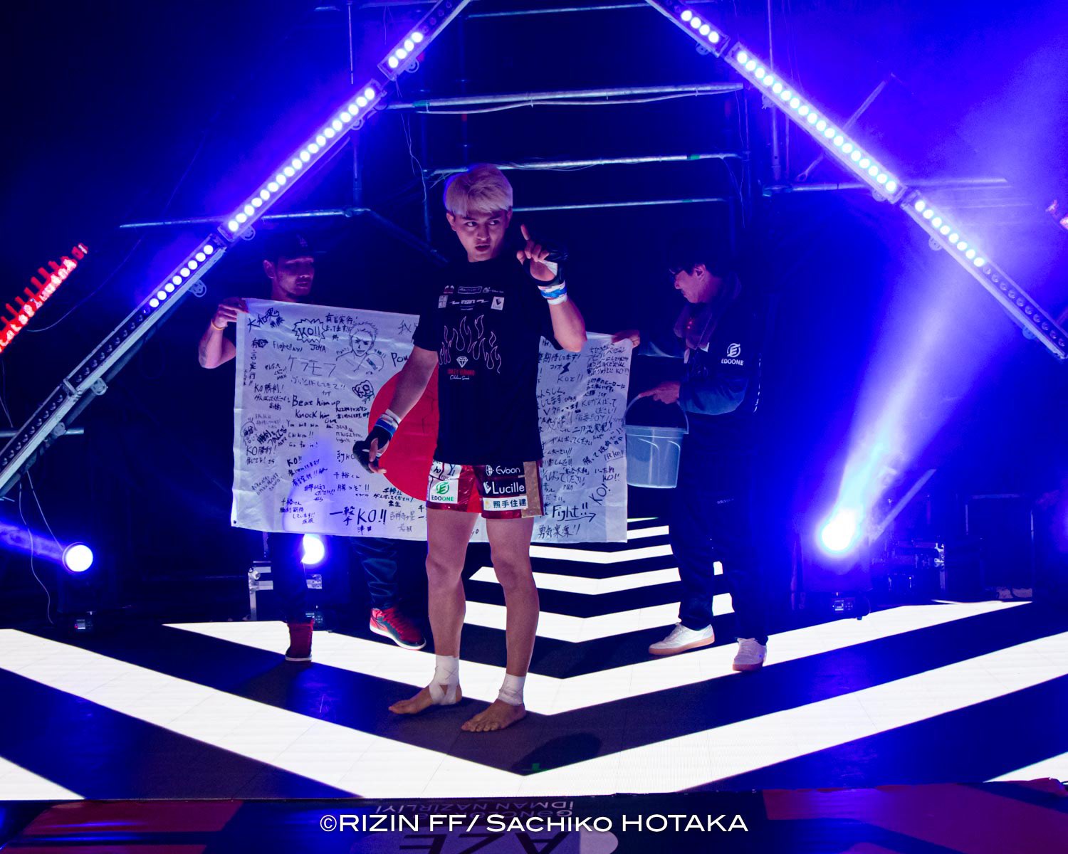 マレーシアサイン会当選者限定トレカ⭐️アサヒ 日本トレカセンター@無料でオリパが引ける！ on X: 