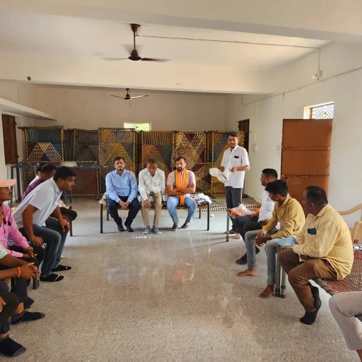 AlkeshBjp's tweet photo. આજ રોજ દાંતીવાડા તાલુકા યુવા મોરચા ની બેઠક પાંથાવાડા જીલ્લા ના ભાકોદર ગામે યોજાઈ https://t.co/vInviRb9Yq