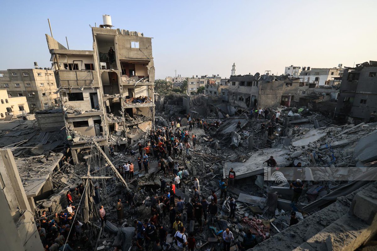 Timesofgaza's tweet photo. The lsraeli aggression on Gaza Strip continues for the 31st consecutive day, November 6th. https://t.co/ycGEy0jUeh