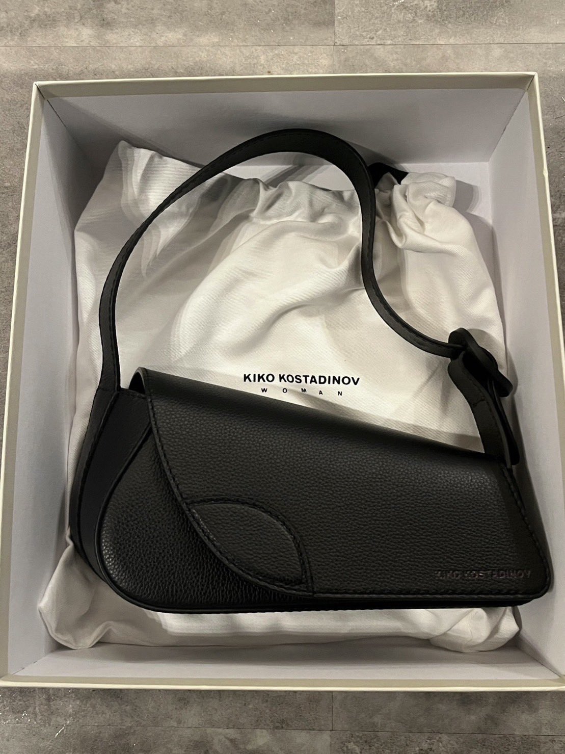 23AW Kiko Kostadinov Solo ボロかっ Cross Body Bag 23AW Kiko Kostadinov Solo ボロかっ Cross Body Bag
