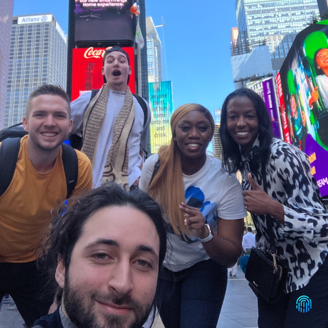 gritnova's tweet image. Hi from New York! This year's Gritnova Graduation was amazing! 🚀