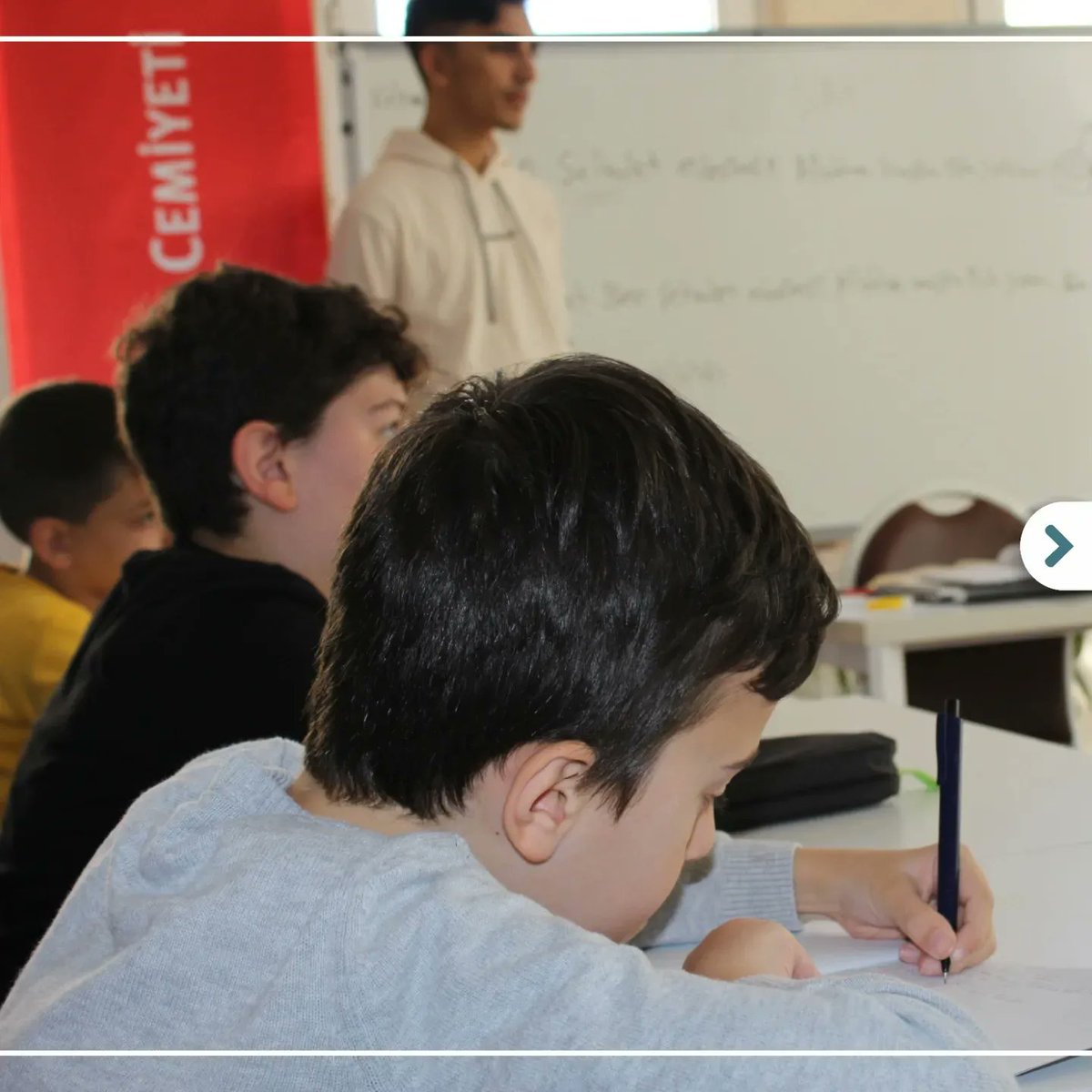 3. HAFTAMIZ 🎈

Marifet Okulumuzda bu hafta;

📖 Kur'an-ı Kerim dersimizde Yasin suresi 2. sayfayı okuduk.

🗣️ Olay-Yorum dersimizde "Şifre Bulmaca" gerçekleştirdik.

🗣️İlmihal dersimizde "Kelime-i Şahadet ve Tevhid" konusunu işledik.