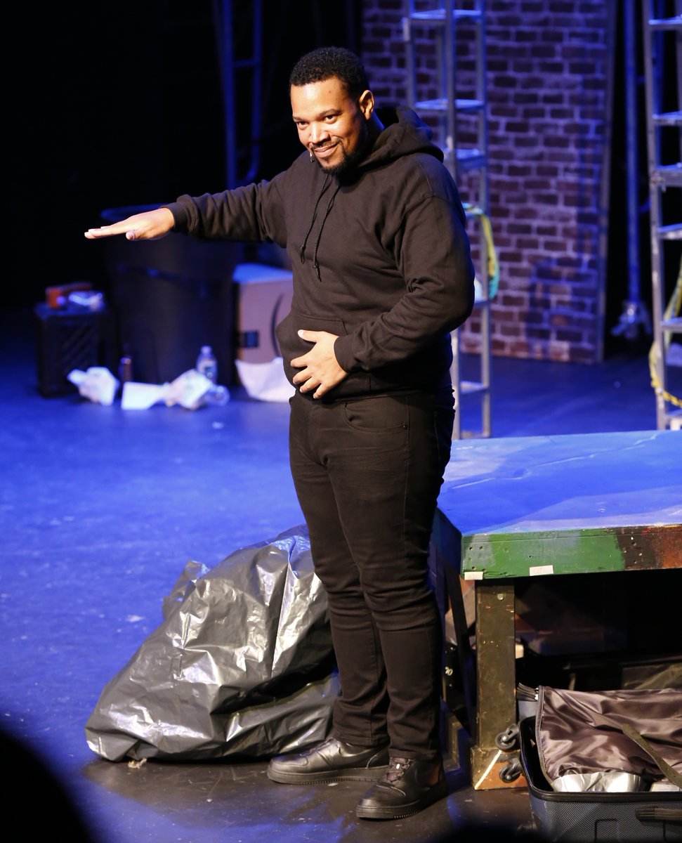 DoctorMicah's tweet photo. Stories with hood heroes on the big stage. Society criminalizes and stigmatizes poor youth, but they are pure, kind, and powerful despite traumatic conditions. Less critique. More care, compassion, and cultivation.
#loveyourself #selfcompassion #growth  #community #support https://t.co/cbHGu18EIP