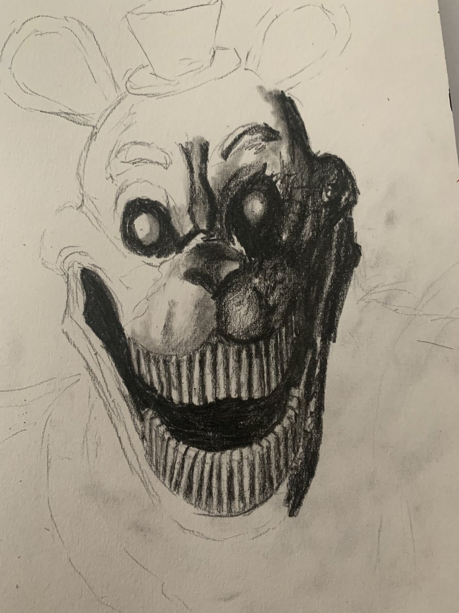loonafromhell's tweet image. im drawing freddy from shadow awaken cuz yes #fnaf art 

its not done thos im drawih it school so far for like 3h :p ill continue tomorrow
