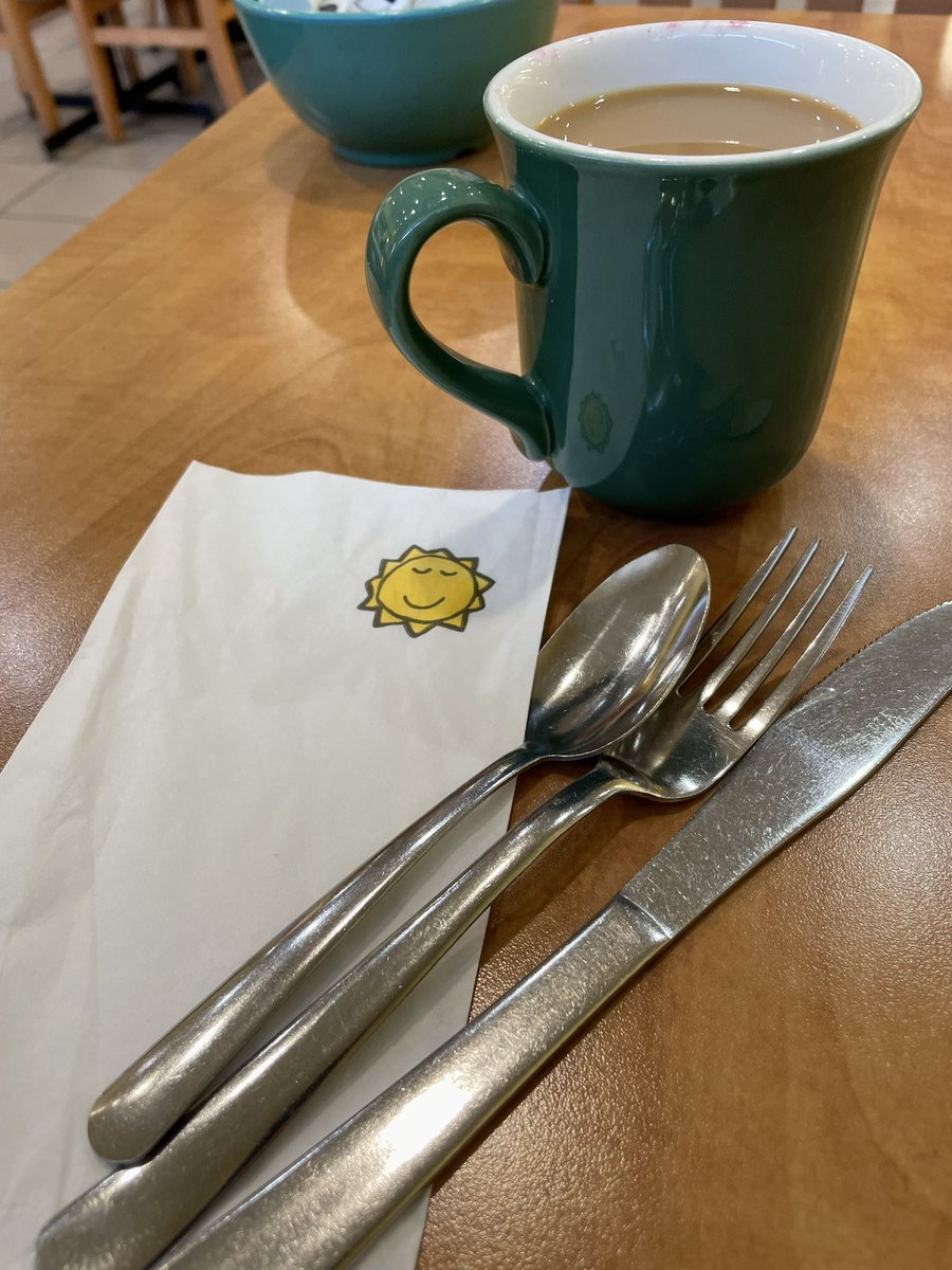 Moufff's tweet image. Bon matin groupe! ☕️🙌