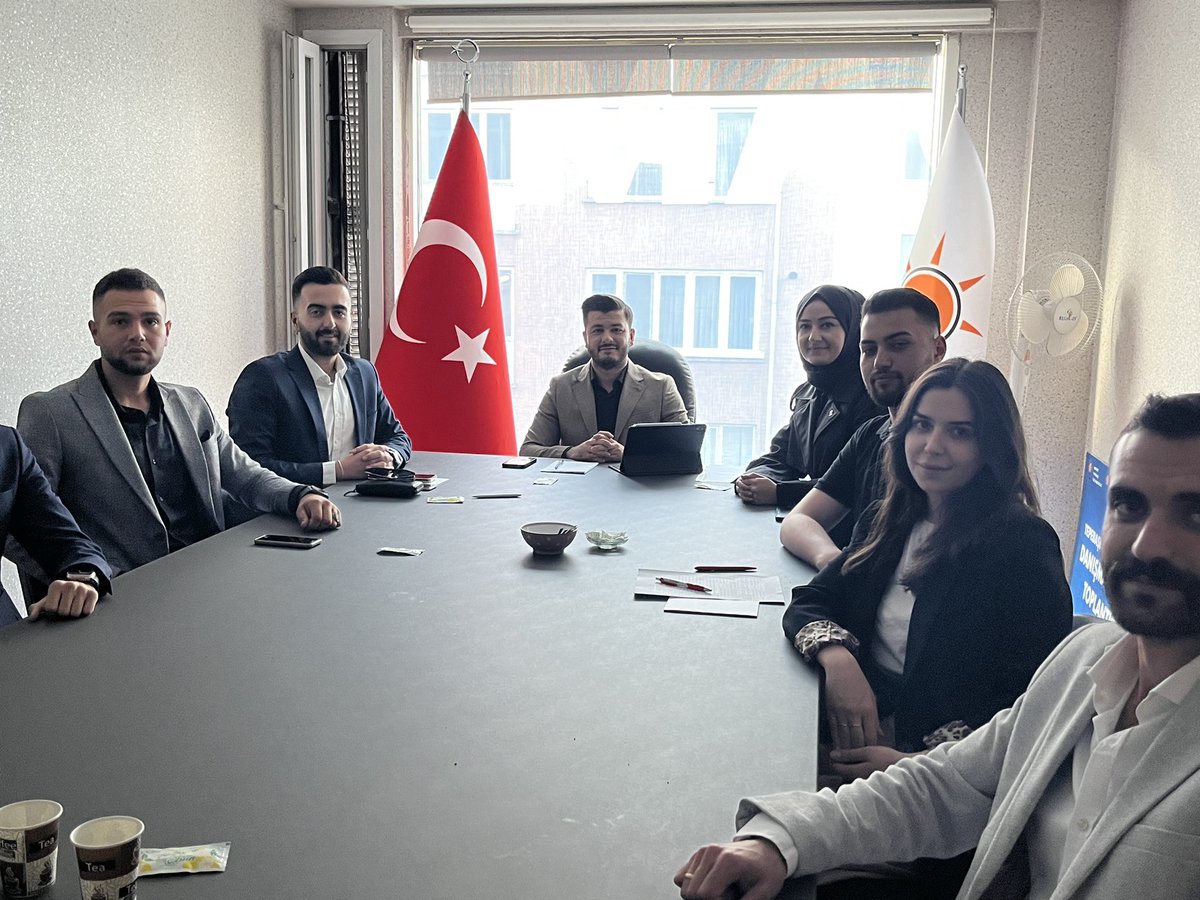 📍AK Parti Eskişehir İl Başkanlığı

İl Gençlik Kolları Sivil Toplum ve Halkla İlişkiler Komisyonumuzla bir araya gelerek çalışmalarımızı değerlendirdik.
