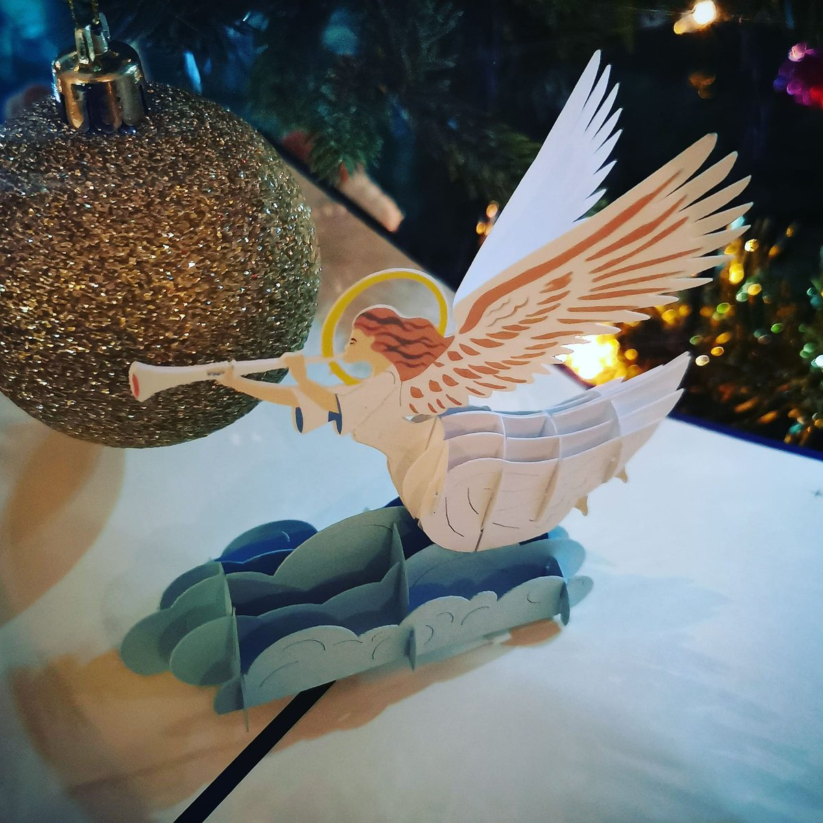 Our full colour angel pop up greeting card is just one of the many religious cards we have in our collection: paperbear.ie/collections/ch…