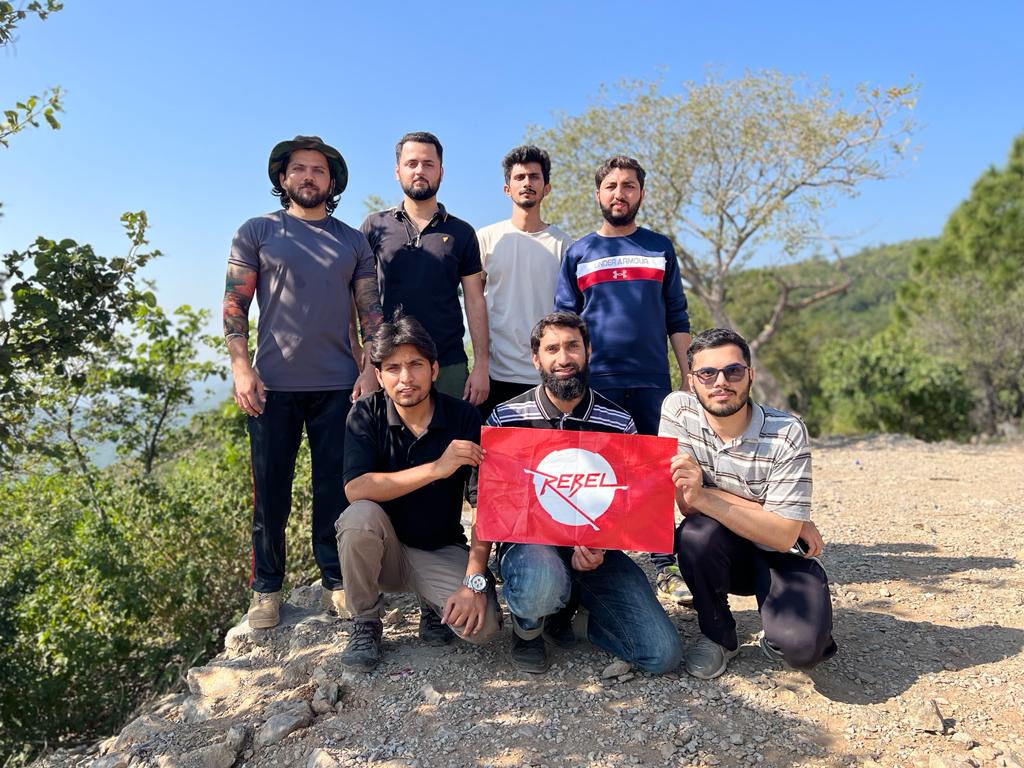 DPL_rebels's tweet photo. DPL's Adventure Club took on the challenging Trail 3, setting their eyes on the summit. However, they didn't stop there and continued trekking towards Monal to enjoy its stunning views.

#DPL #DPLRebels #RebelLife #AdventureClubCircle #DPLCircles #HikingLife #HikingTrip https://t.co/juRaozcSV6