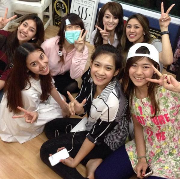 l2fan's tweet photo. ประเทศเอเอฟ #AF10 #AF11 https://t.co/v9w80D6xd8