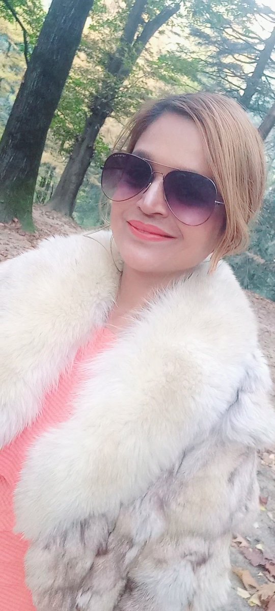 ash4intelways's tweet photo. #Autumn #winter #fall #leaves of fulfillment #contentment flying with winds of #tranquility serenity #divineconnect #forest fresh air #fur #empress #fairytale everyday routine #trek living in #nature #akhandanand pure #bliss blessings #mountains #Himalayas #manali #himachal https://t.co/XXMsnt3oCg
