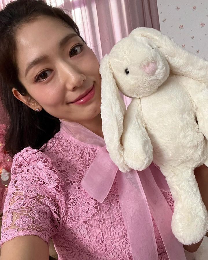 PSH_Philippines's tweet photo. Shinhye IG update 11.06.23 π€
π https://t.co/zJ7xhH0WPB
#parkshinhye #λ°μ ν #γγ―γ·γ #ζ΄δΏ‘ζ #psh #parkshinhyephilippines #ssinz7 #parkshinhyeph #pshph #shinhye #starlightangels #saltent https://t.co/MvUSwyfGAQ