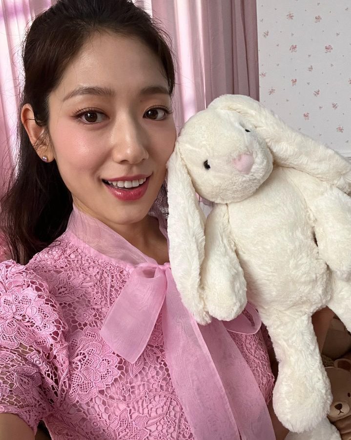 PSH_Philippines's tweet photo. Shinhye IG update 11.06.23 π€
π https://t.co/zJ7xhH0WPB
#parkshinhye #λ°μ ν #γγ―γ·γ #ζ΄δΏ‘ζ #psh #parkshinhyephilippines #ssinz7 #parkshinhyeph #pshph #shinhye #starlightangels #saltent https://t.co/MvUSwyfGAQ