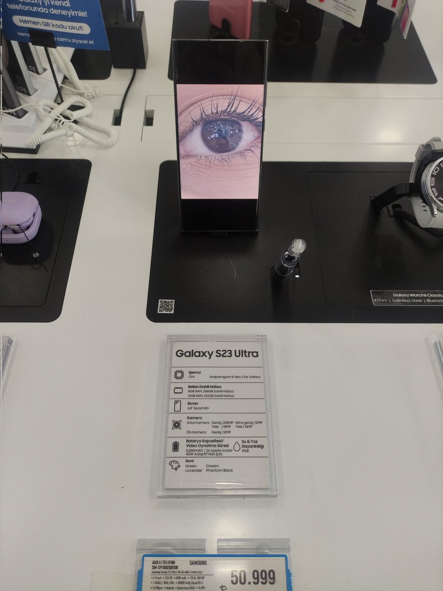 Gözüm sende kaldii <a href="/SamsungTurkiye/">Samsung Türkiye</a>