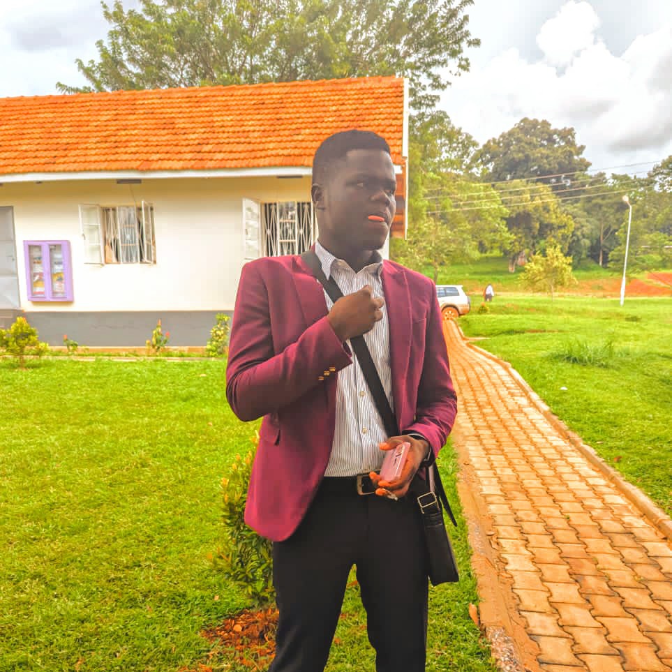 KalmaxDennis1's tweet photo. #NewProfilePic https://t.co/VEtaWthIHr