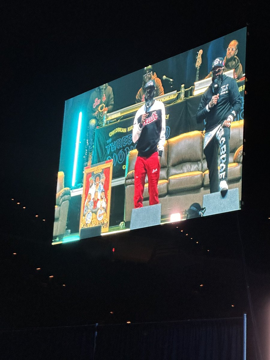 HakimsArtNStuff's tweet image. Let em know family !