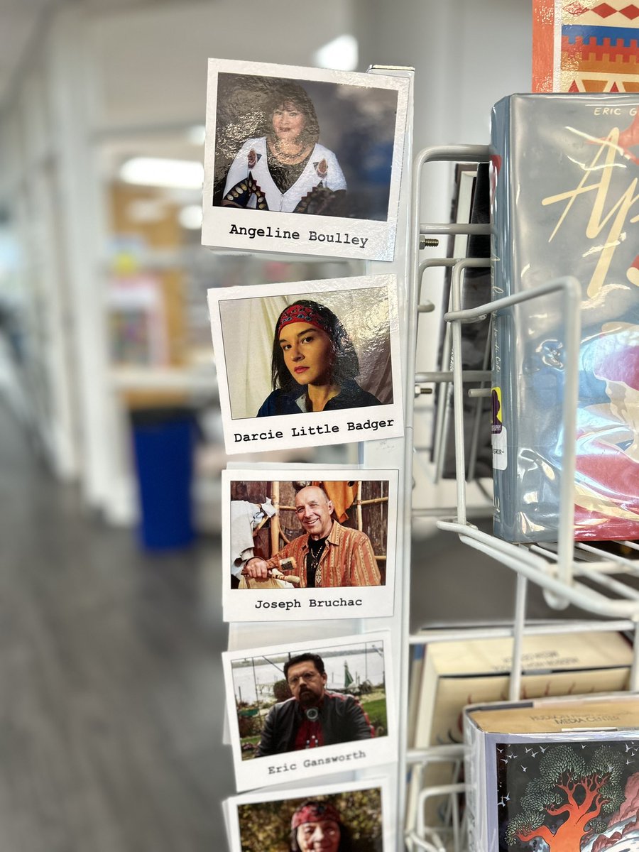 Hudson High School Library (OH) tweet media