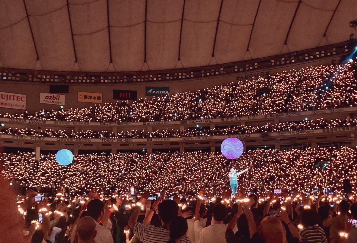nemaki_super's tweet photo. Coldplay、今まで見たライブの中でもトップクラスに良かった…！😭
世界のスターってすげー！
行って良かった！
#Coldplay https://t.co/IztZRoMQRw
