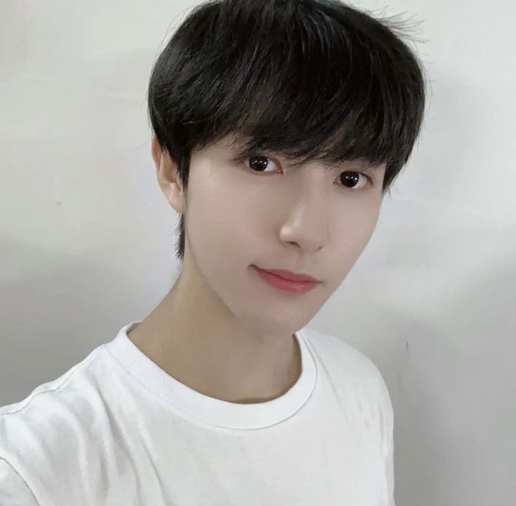 uta | au jaemren on 📌 tweet media