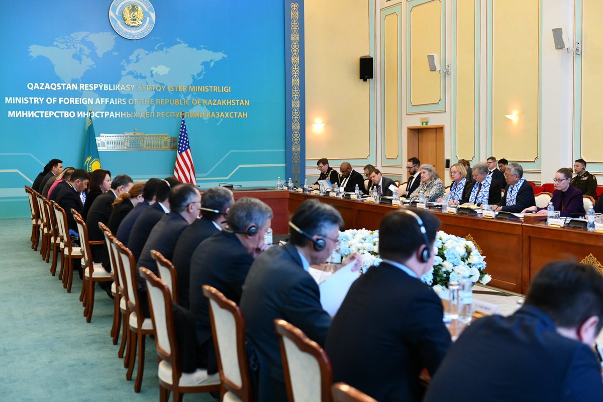 MFA_KZ's tweet image. The 5th anniversary meeting of the Kazakhstan – U.S. Enhanced Strategic Partnership Dialogue (ESPD) between🇰🇿and🇺🇸took place today. Kazakhstan is the only country with the status of the enhanced strategic partner of the United States in Central Asia.
🔗 gov.kz/memleket/entit…