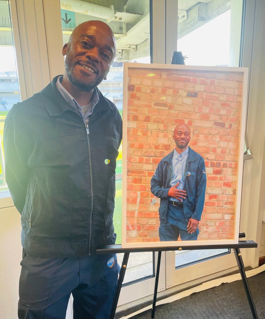 Enabled_Living_'s tweet photo. We’re starting #LivingWageWeek with a bang!💙🧡
Mike is a Driver in #CommunityEquipment. We’re extremely proud to be part of the ‘Iconic Employers and Iconic Employees Exhibition’
Don’t miss this powerful exhibition
To find out more visit:
https://t.co/EvfJqA1qBp
#Newham https://t.co/OaI1r6tKlf