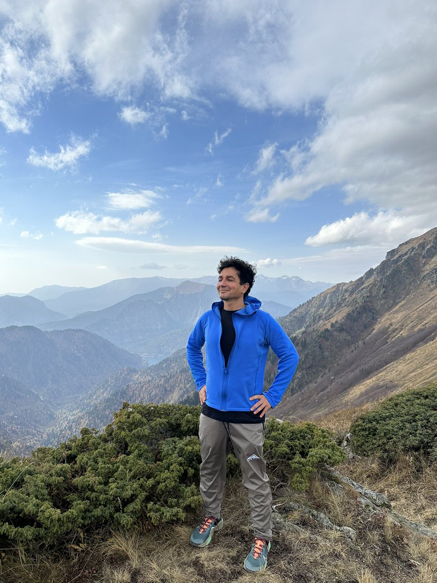 Alex Bokov (@bokovfactory) on Twitter photo 