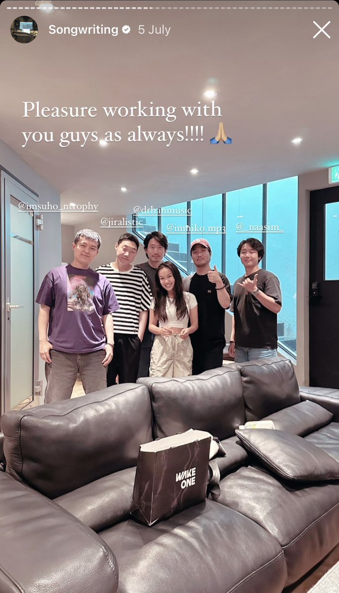 theJulieYu's tweet photo. #GoodNight is finally out!! Second picture is from the day we wrote it 🫶🏼 
If you listen closely, you might hear a female voice in the chorus part “yeah, I wish you good night” - that’s me hehe

Congrats to @ZB1_official for a successful comeback! #meltingpoint #zerobaseone

✨🌙 https://t.co/Ax6cEVBHCr