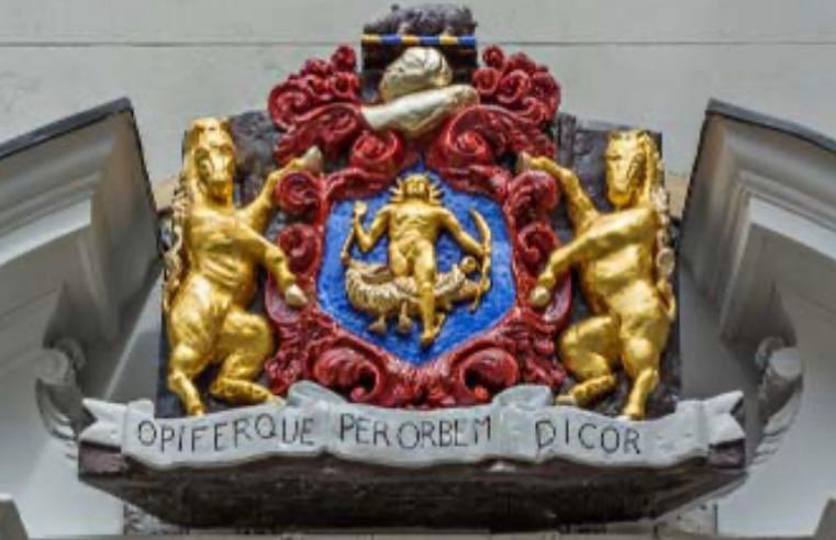 Air Cdre Sonia Phythian (@hdrafms) on Twitter photo A wonderful evening at The Society of Apothecaries of London Yeomanry & Livery Dinner <a href="/ApothecariesLDN/">The Worshipful Society of Apothecaries</a> Welcomed warmly by the Master AVM Aroop Mozumder, with a stirring speech by AM Sir David Walker on gallantry. A wonderful evening at The Society of Apothecaries of London Yeomanry & Livery Dinner <a href="/ApothecariesLDN/">The Worshipful Society of Apothecaries</a> Welcomed warmly by the Master AVM Aroop Mozumder, with a stirring speech by AM Sir David Walker on gallantry.