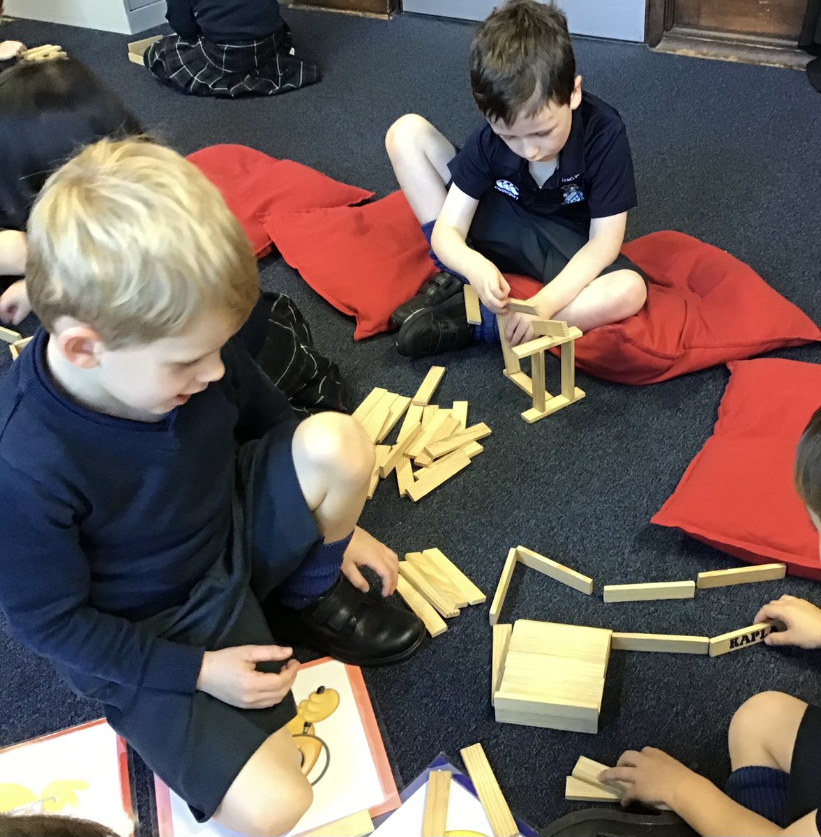 P1N enjoyed spending time in their LE lesson this morning thinking about, and then making, what they would need to make a home on an Adventure Island.  What do you think you would need?

#P4C #Philosophy @SAPERE_P4C